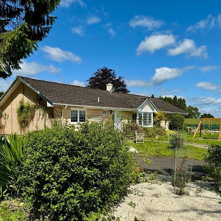 Finn Village "Mountain View Cottage" Private Garden, 9-Seater Hot Tub, Firepit & Pizza Stove Drymen Exterior photo